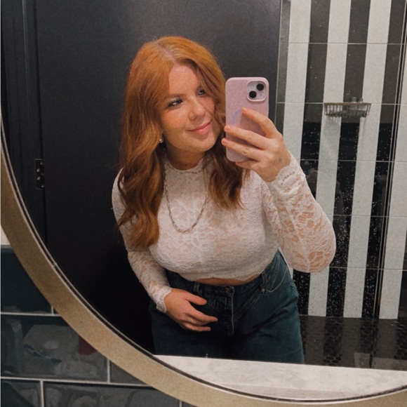 Meet your Posher, Jorja - Picture 1 of 1